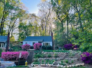 1320 N Quintana St, Arlington, VA 22205