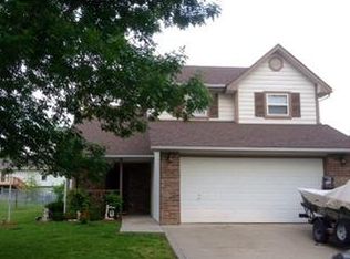 209 Summer Pl, Warrensburg, MO 64093