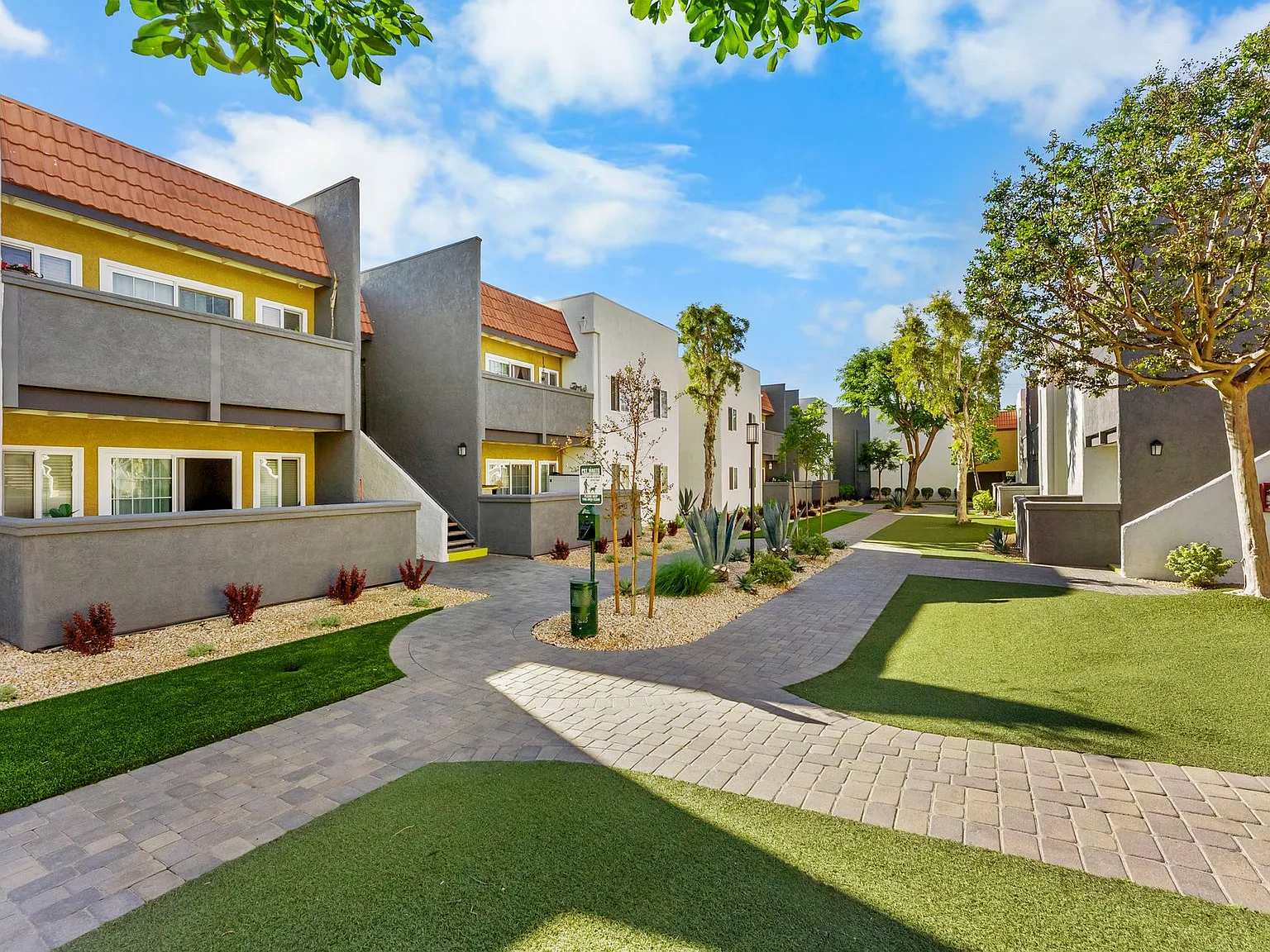 Solara Apartment Homes — Photo 4
