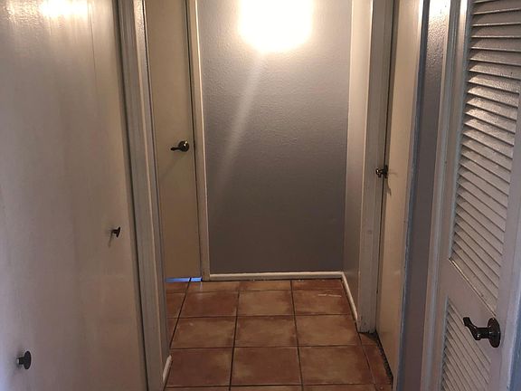 2nd image of 3700 Monclair Ave #A