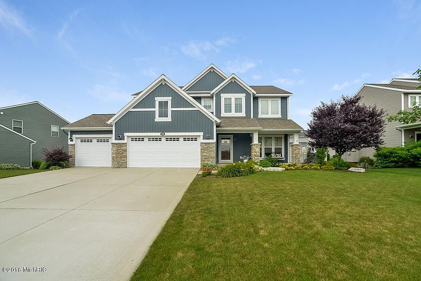 1st image of 205 Tuckahoe Ct NE