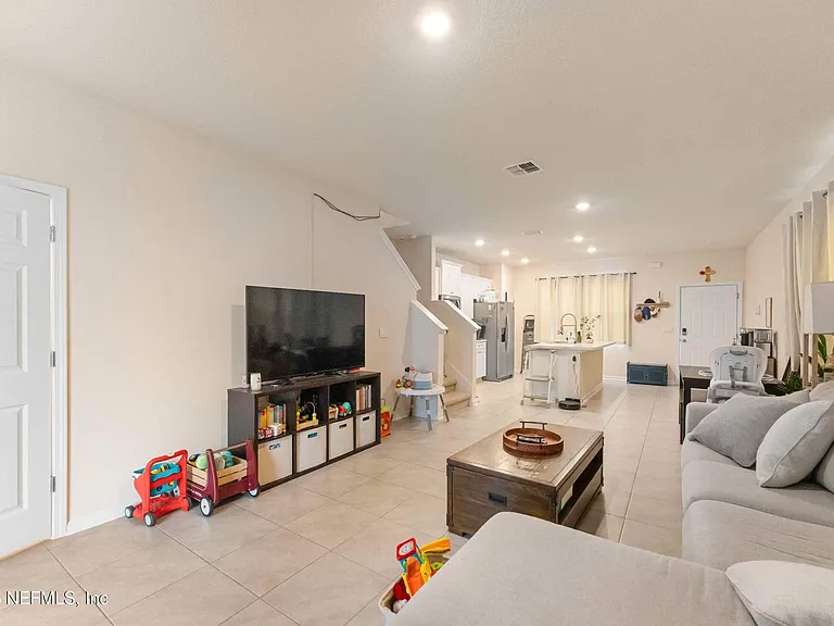 48 Red House Cir — Photo 6