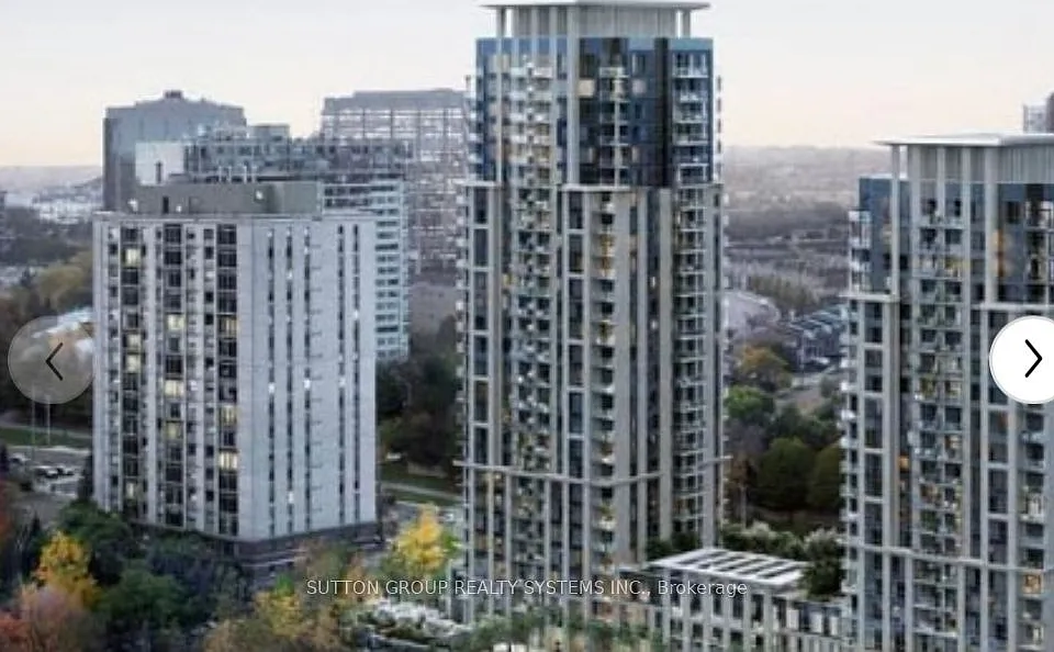 204 Burnhamthorpe Rd E #903