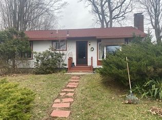 417 Old Ayer Rd #1, Groton, MA 01450