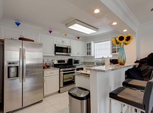 720 Collins Ave APT 501, Miami Beach, FL 33139