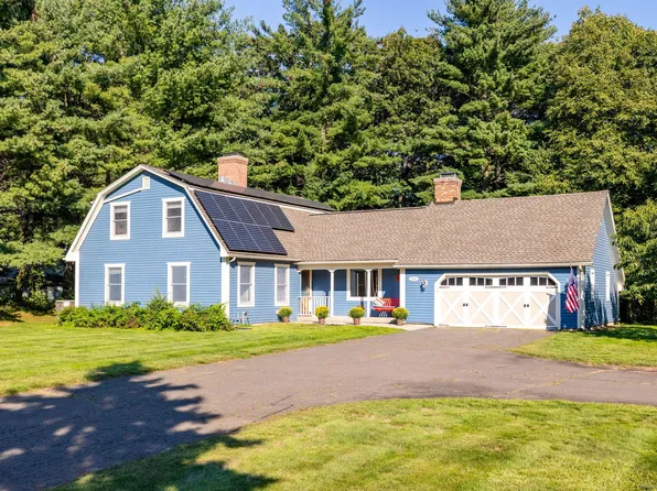 208 Harness Lane, Windsor, CT 06095