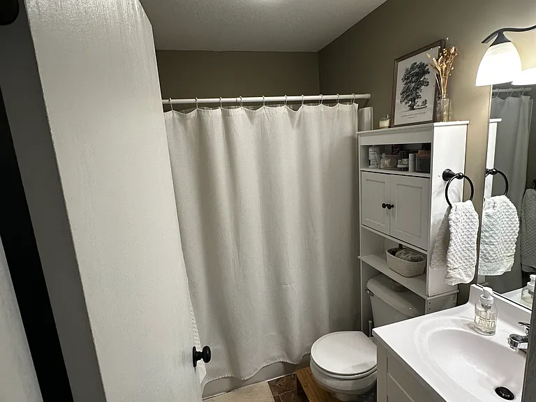 10513 Michigan Ave #1 — Photo 5