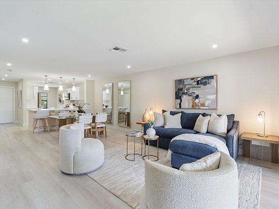 4th image of 32 Southport Lane #D
