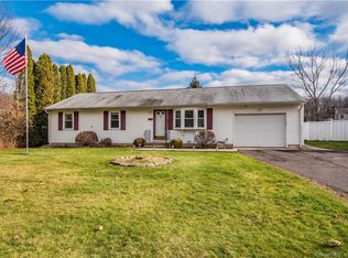 449 Gracey Ave, Meriden, CT 06451