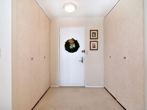 2nd image of 21 Fairview Avenue #717
