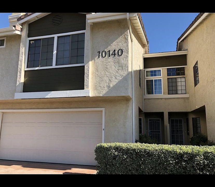 1st image of 10140 Palm Glen Dr Unit 31
