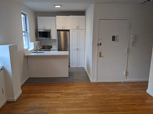 Rented by Sky Management | media 2