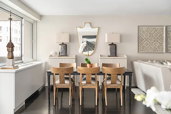 Sold by Compass | media 20