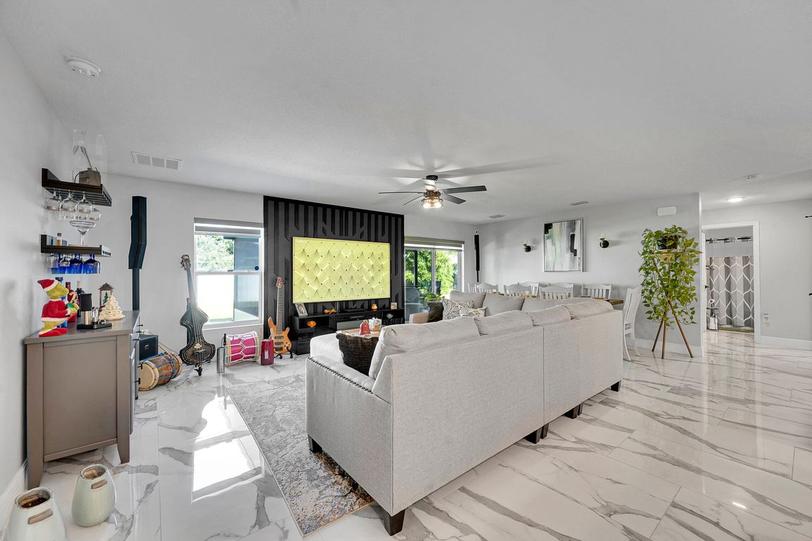 next background image