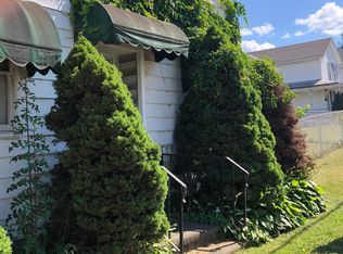 32 Main St, Pittston, PA 18640