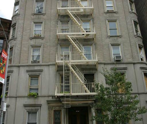 4th image of 3 W 122nd St APT A3