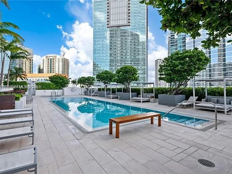 1300 Brickell Bay Dr #3206 — Photo 31