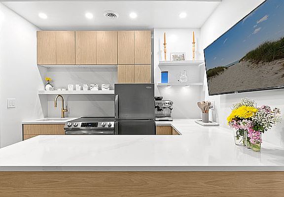 3rd image of 26 Gramercy Park S APT 5C