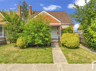 19723 Carrie St, Detroit, MI 48234