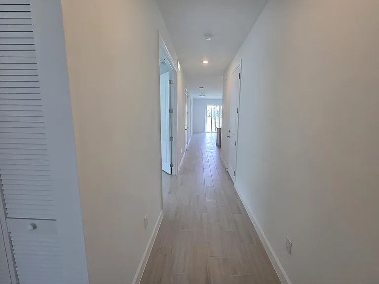 13653 Jubilee Ln — Photo 2