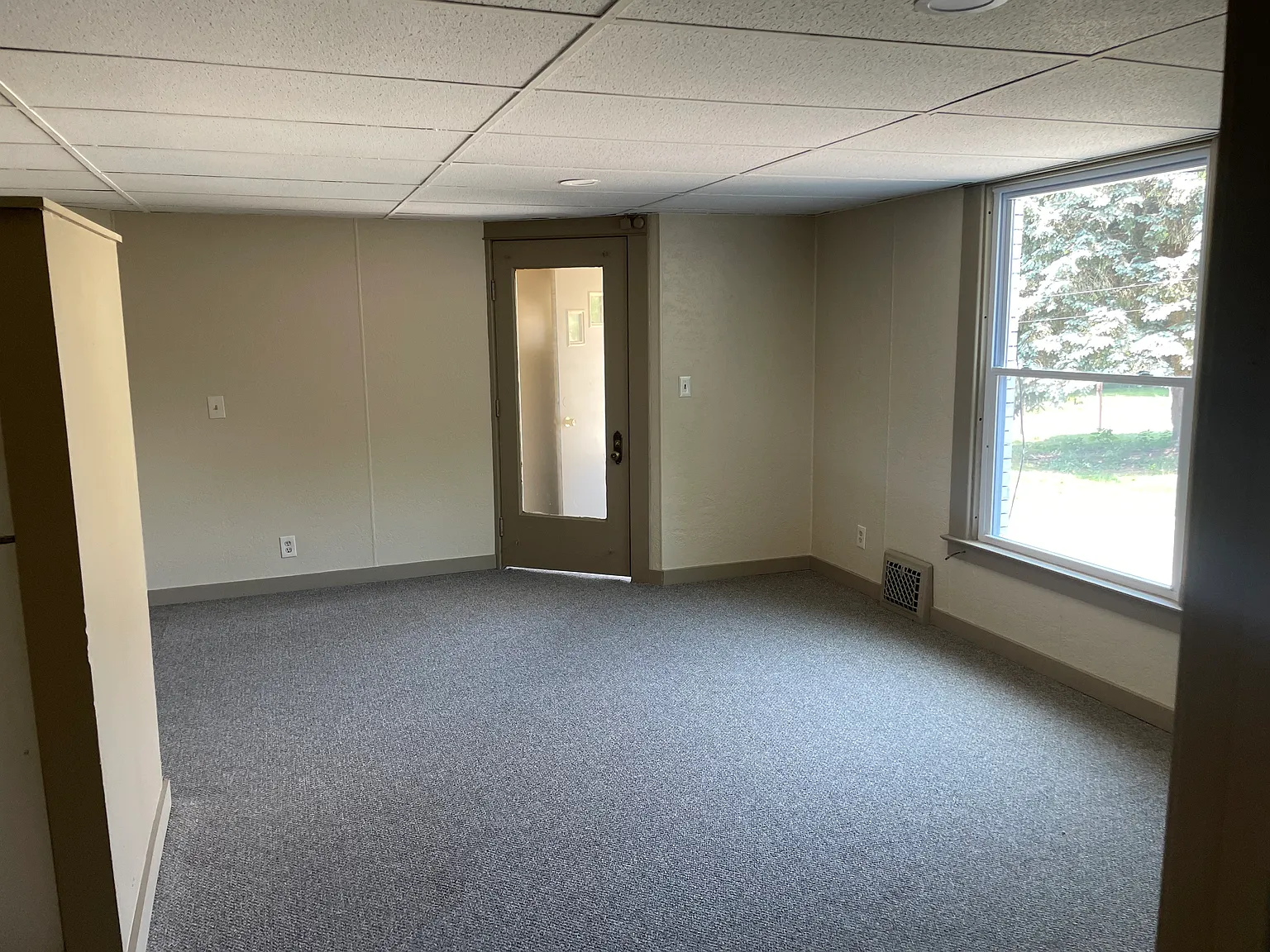 1 bed, 600 sqft, $810 — Photo 3