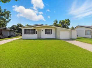 1937 Robin Ave, Orange, TX 77632