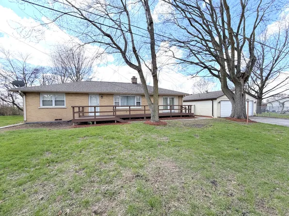 76 S 3160th Rd W, Kankakee, IL 60901