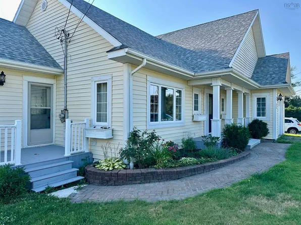 45 Embree Island Rd, Pt Hawkesbury, NS B9A 2A3