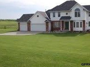 52321 221st St, Glenwood, IA 51534