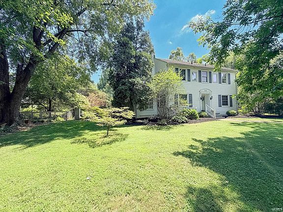 2nd image of 646 Plaza Dr