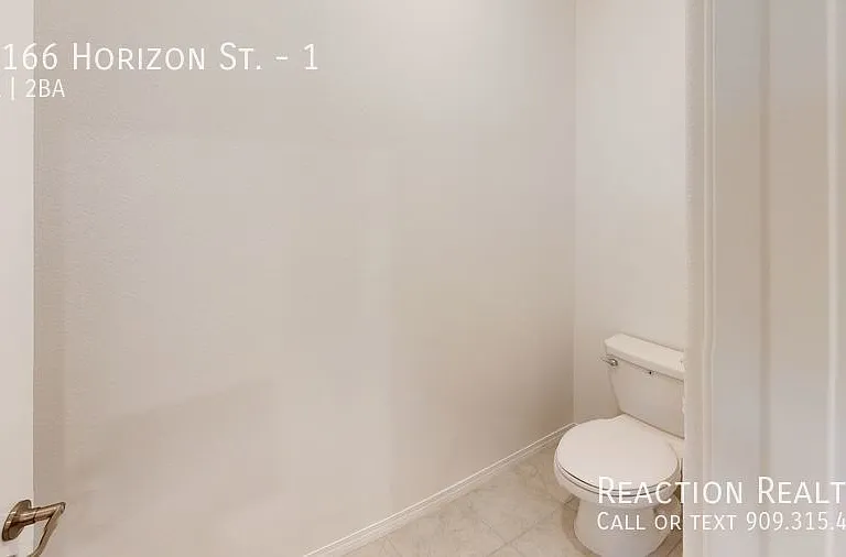 15166 Horizon St #1 — Photo 5