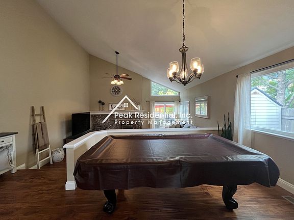 4th image of 8228 Crestshire Cir
