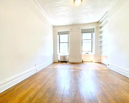 Rented by Manhattan Spaces | media 33