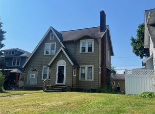 2422 Lake Road Blvd NW, Canton, OH 44708