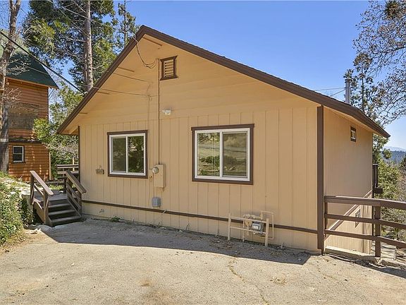 3rd image of 289 La Casita Dr