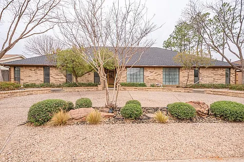 4007 Crestridge Dr Photo 1
