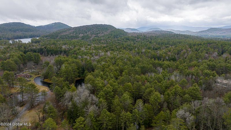 3rd image of L12 Forest Lake Rd Road