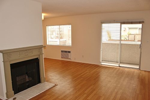 2nd image of 3768 Bagley Ave APT 212