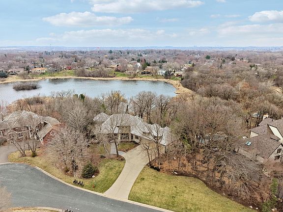 2nd image of 15330 Masons Point