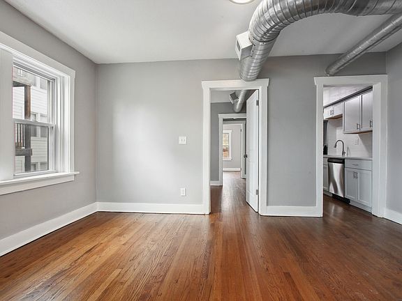 4th image of 4042 Locust St APT 3S