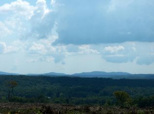 Allen Burgess Rd, Crossville, TN 38572