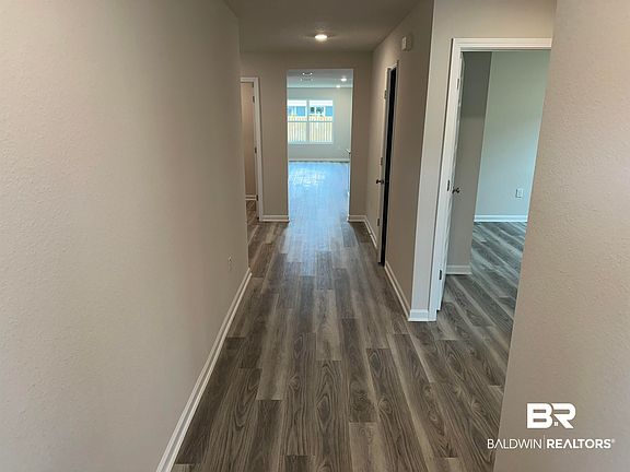 2nd image of 1061 Hayward Loop