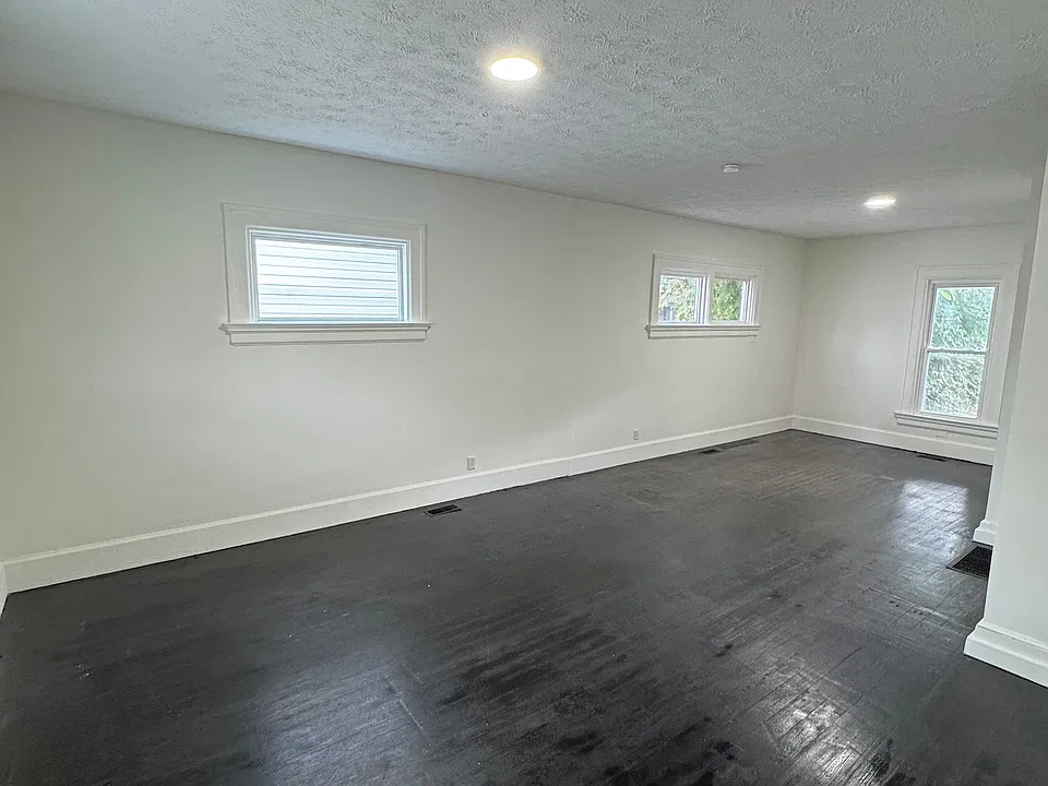 1107 Linden Ave