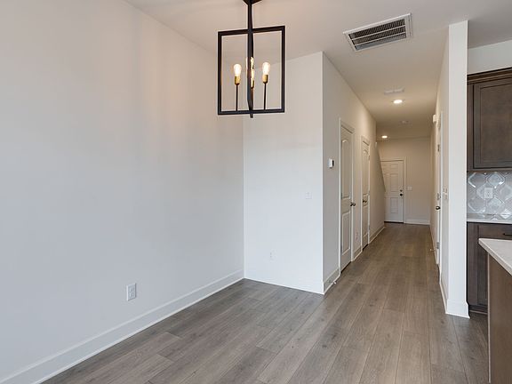 5th image of 2261 Belle Creek Way