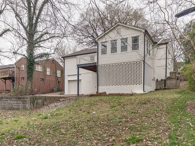 1206 Rolling Fields Dr — Photo 41