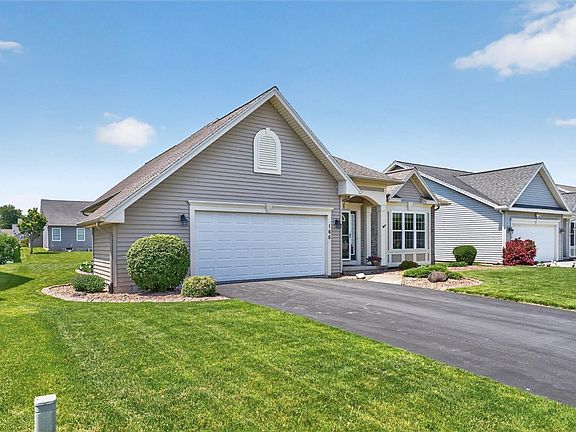 3rd image of 166 Pollet Pl