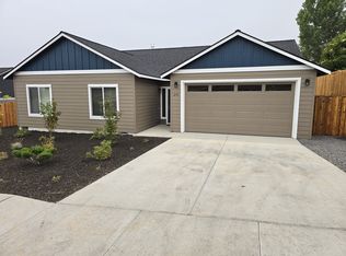 579 SW H St, Madras, OR 97741