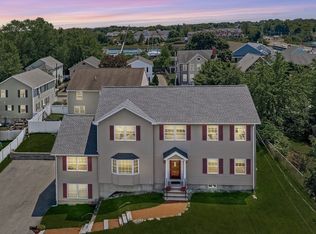7 Riverside St, Danvers, MA 01923