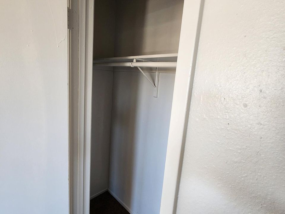 1st image of 20960 83rd St