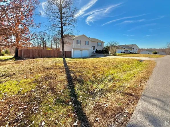 15380 Top Dr, Saint Robert, MO 65584